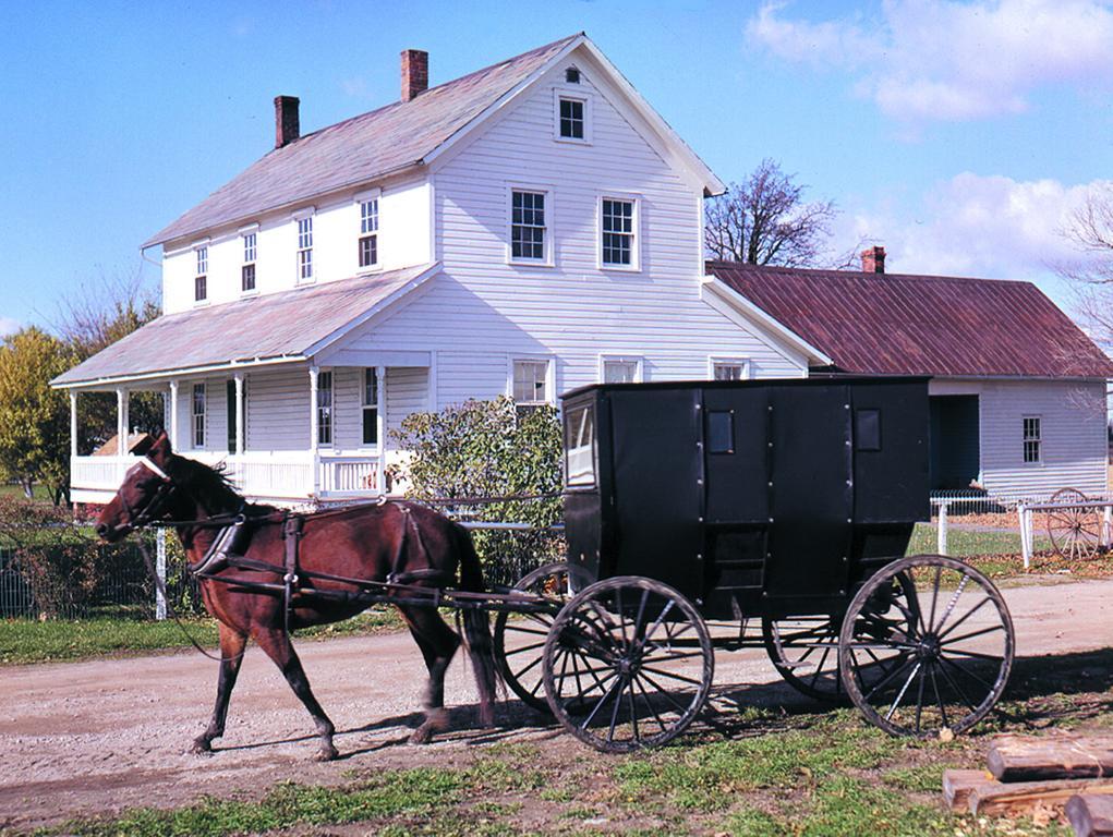 Amish Inn Nappanee Zewnętrze zdjęcie