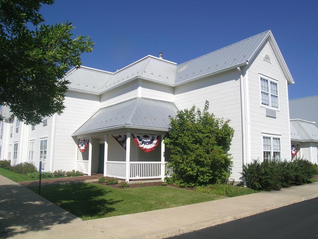 Amish Inn Nappanee Zewnętrze zdjęcie